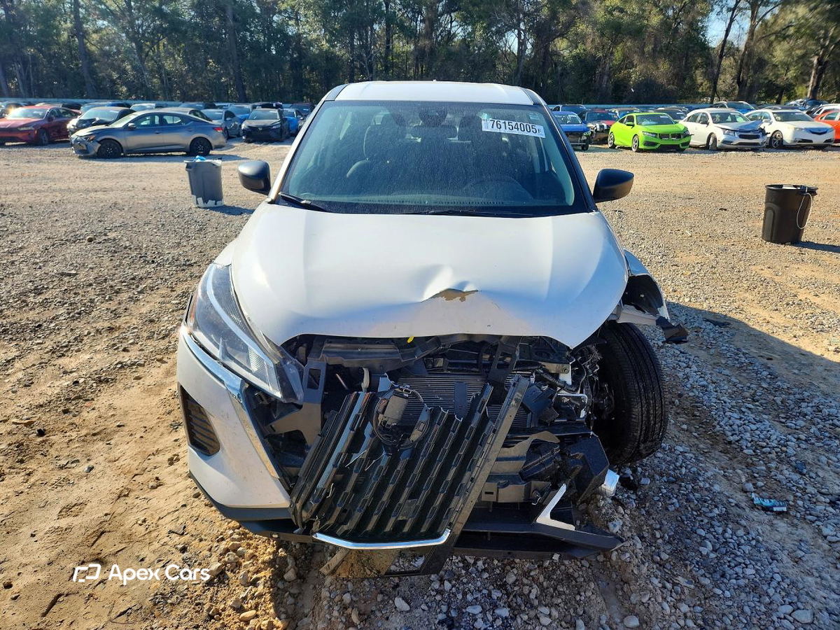 Nissan Kicks 2025