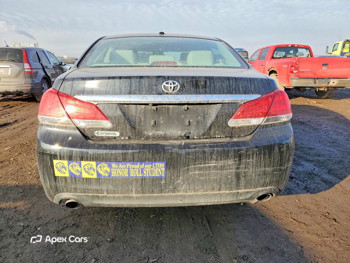 Toyota Avalon 2012