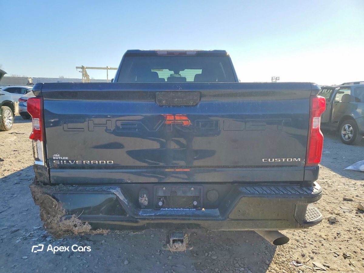 Chevrolet Silverado 2021
