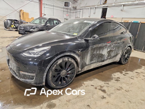 Tesla Model Y 2020 - Image 1 of 12