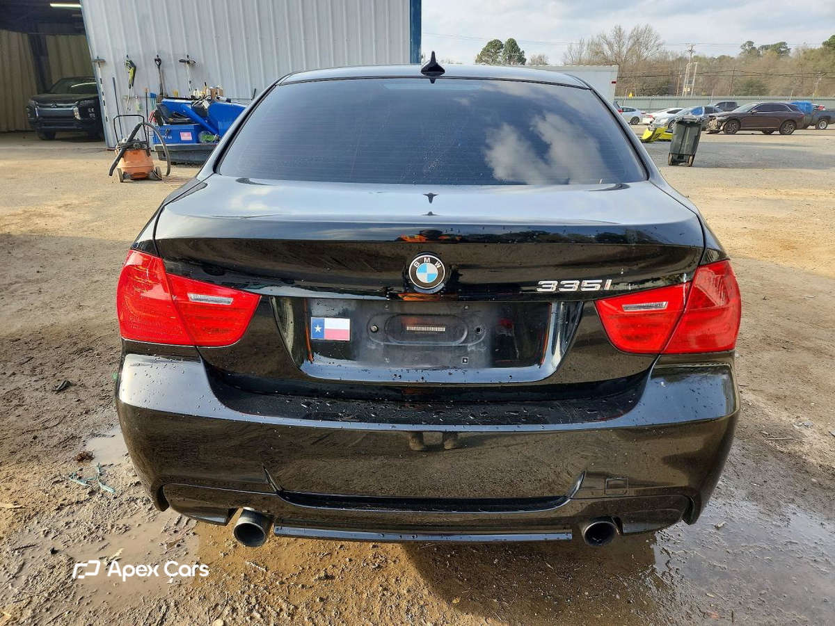 BMW Series 3 2011