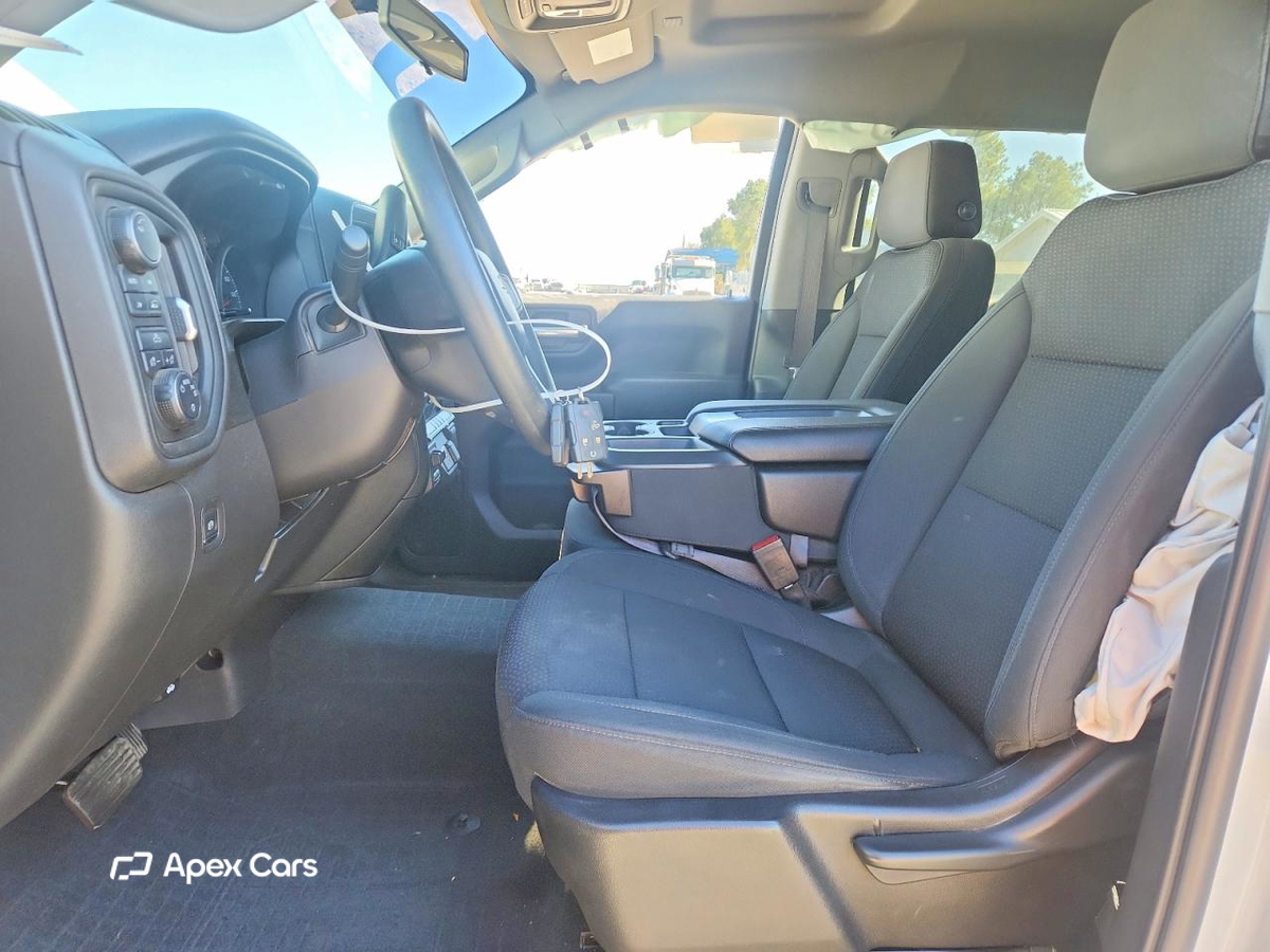 Chevrolet Silverado 2021