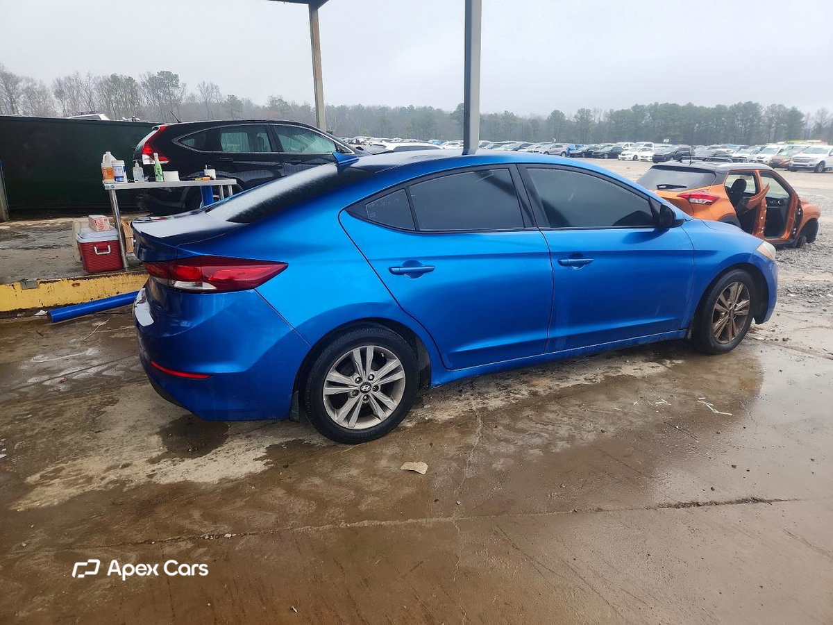 Hyundai Elantra 2017