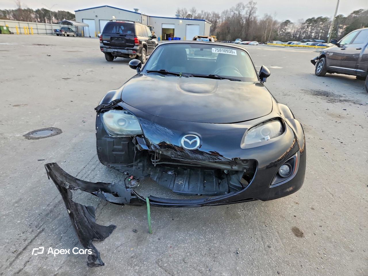 Mazda MX-5 2011