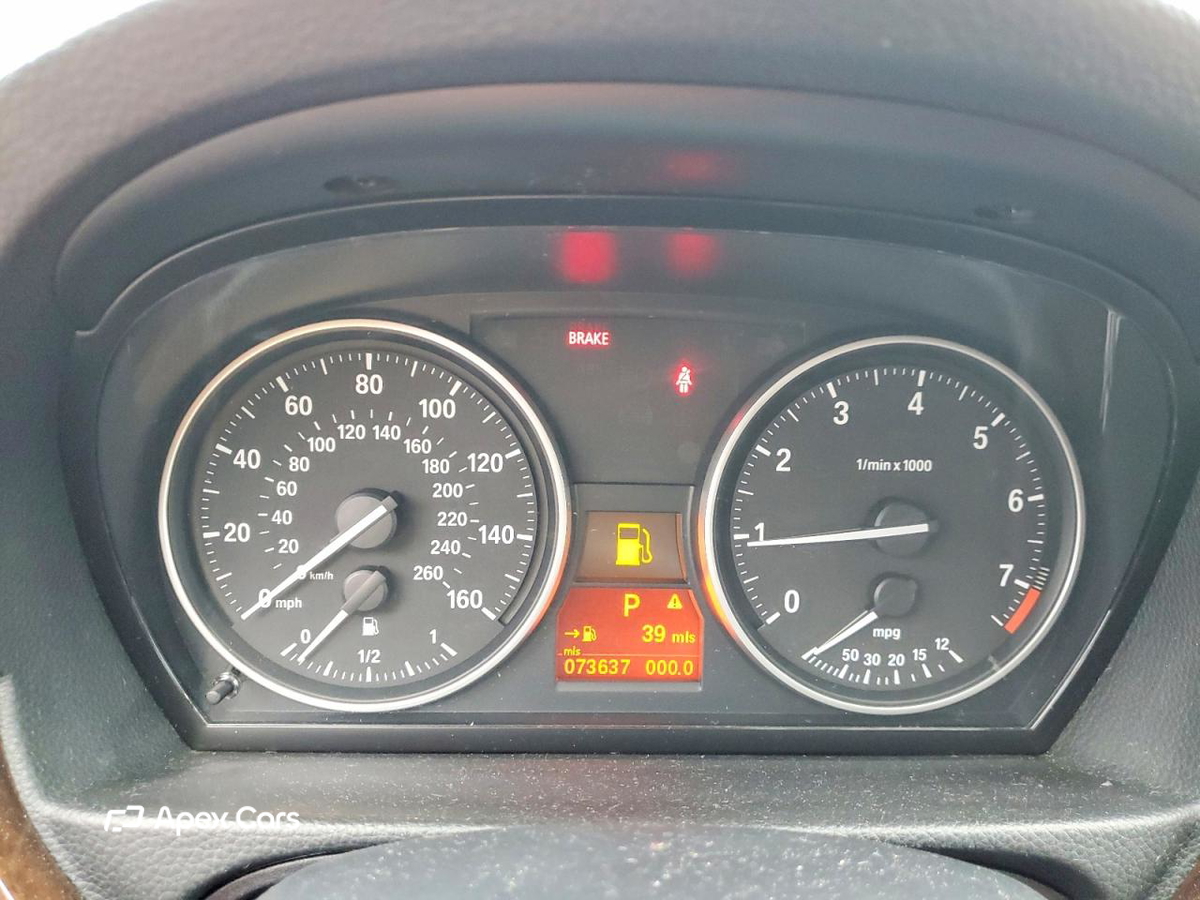 BMW Series 3 2011