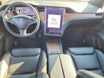 Tesla Model X 2020