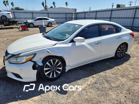 Nissan Altima 2016 - Image 1 of 13