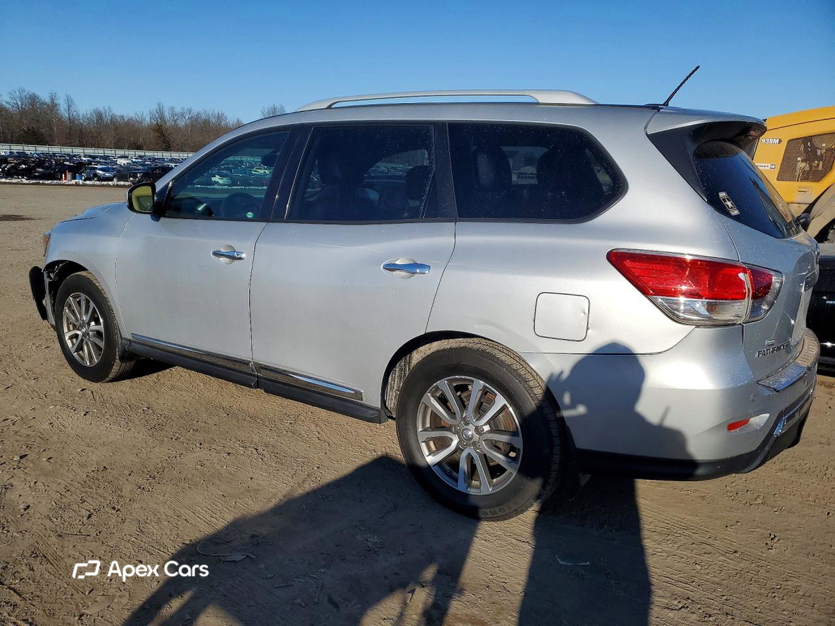 Nissan Pathfinder 2014