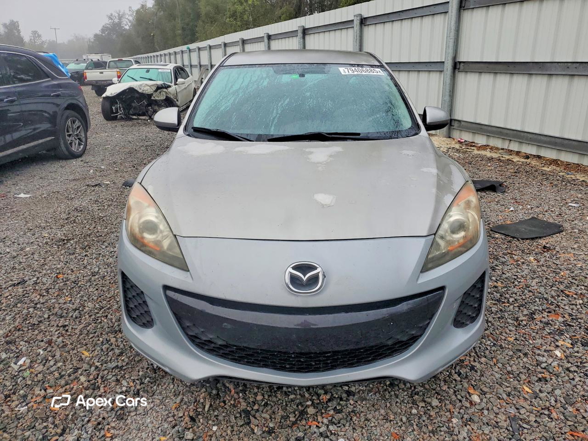 Mazda 3 2012