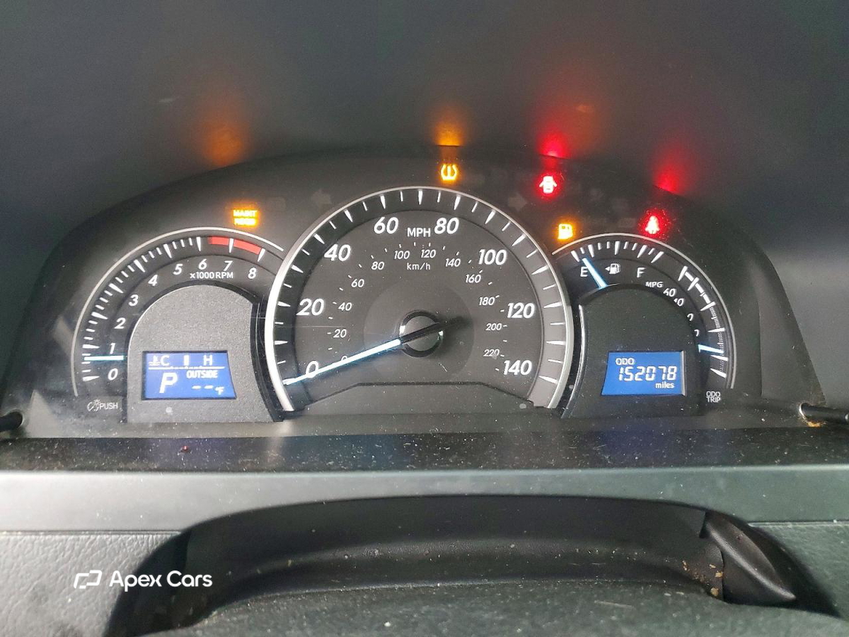Toyota Camry 2012