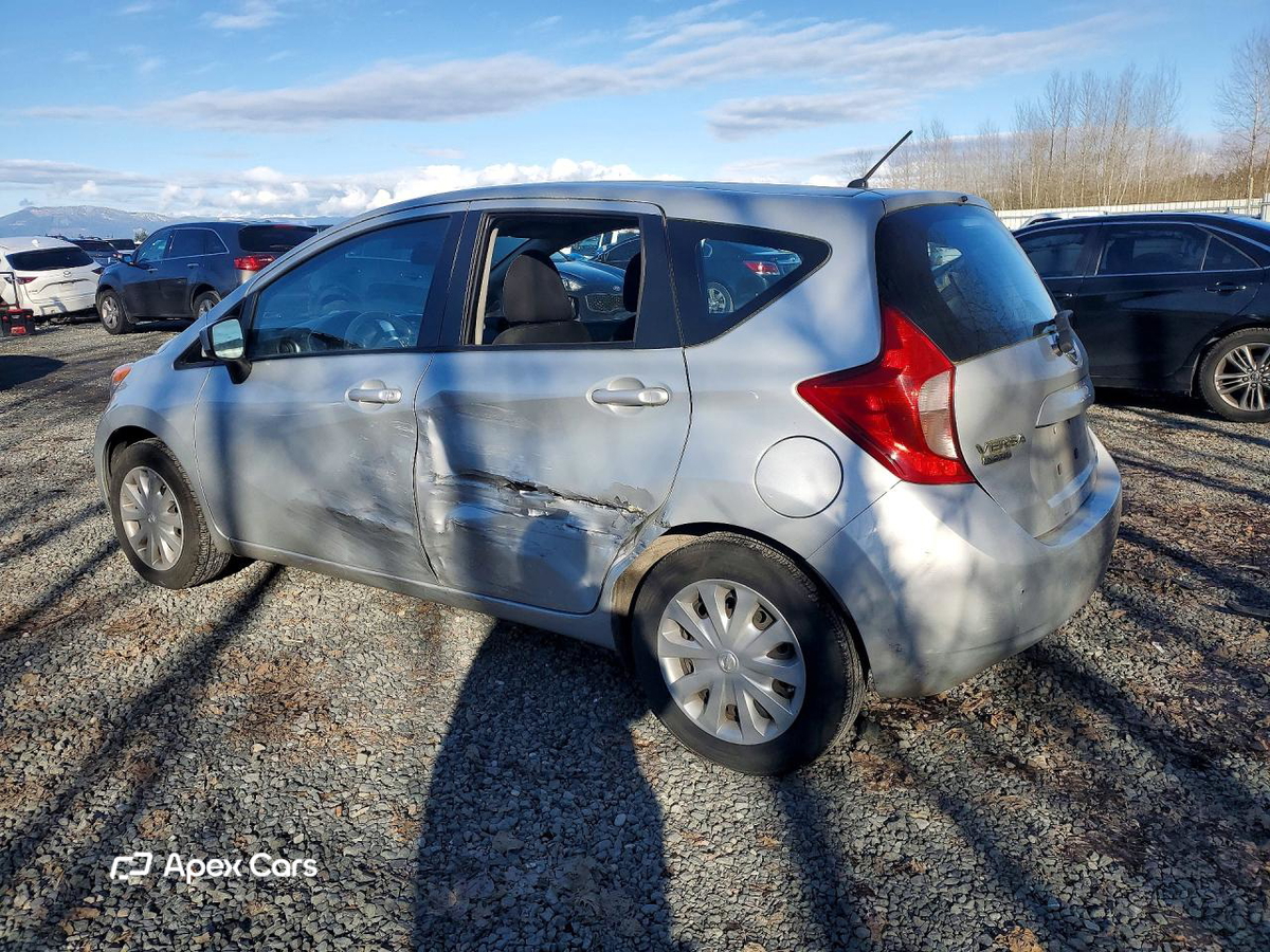 Versa 2015