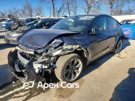 Tesla Model Y 2023 - Image 1 of 13