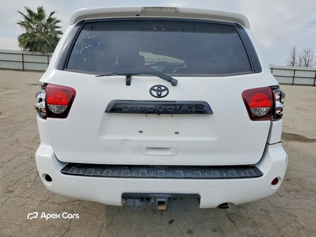Toyota Sequoia 2020