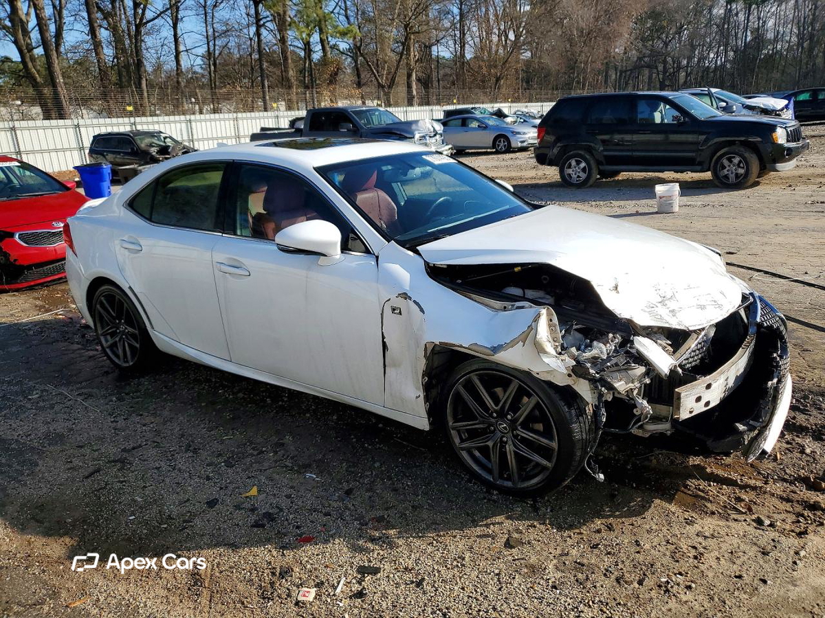 Lexus IS 2015