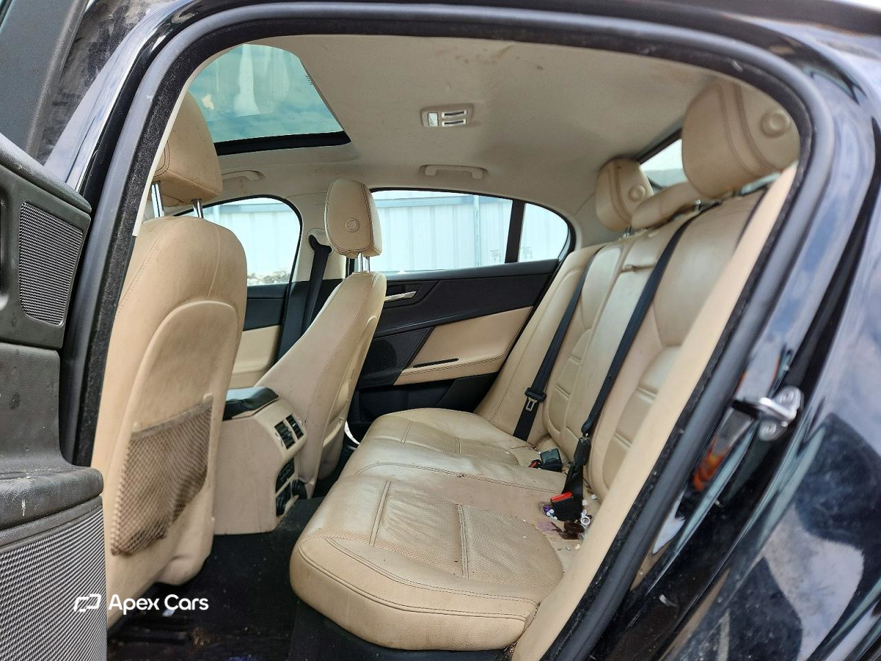 Jaguar XE 2018