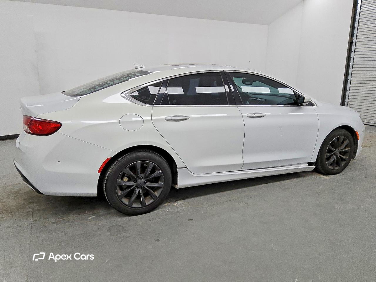 Chrysler 200 2015