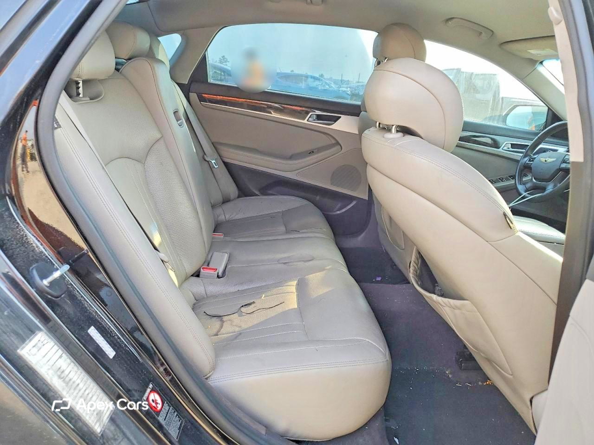 Hyundai Genesis 2016