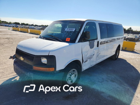 Chevrolet Express 2014 - Image 1 of 5