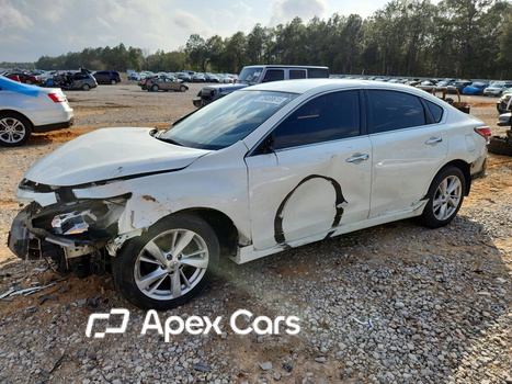 Nissan Altima 2015 - Image 1 of 14