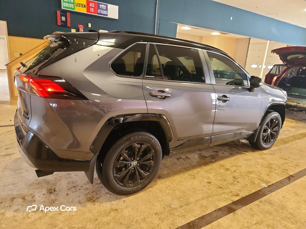 Toyota RAV 4 2024