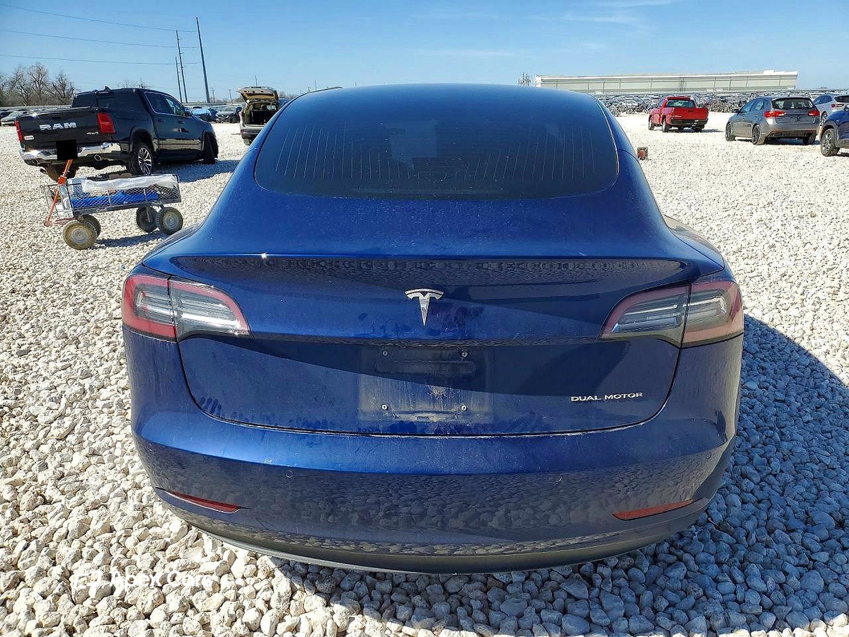 Tesla Model 3 2018