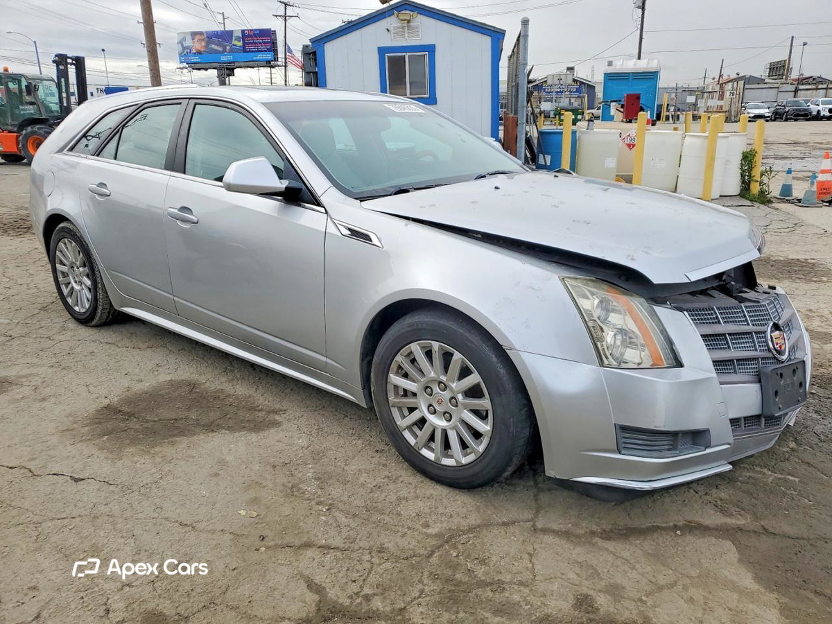 Cadillac CTS 2011