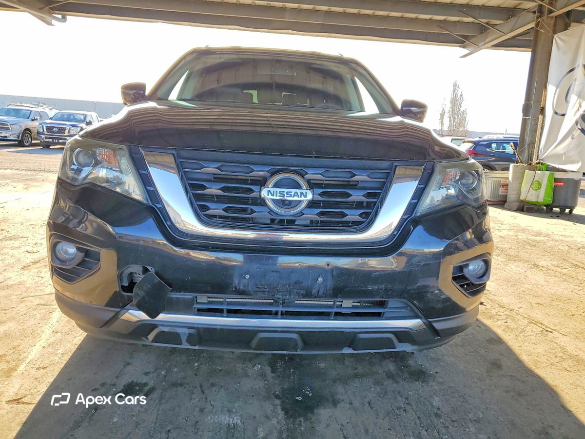 Nissan Pathfinder 2017
