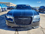 Chrysler 300 2016
