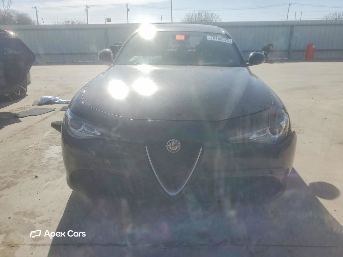 Alfa Romeo Giulia 2017