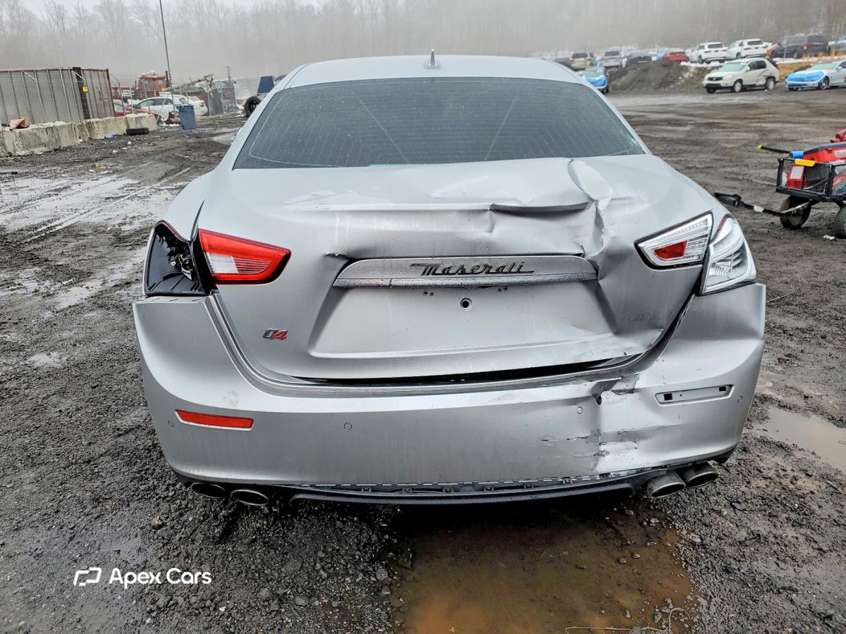 Maserati Ghibli 2015