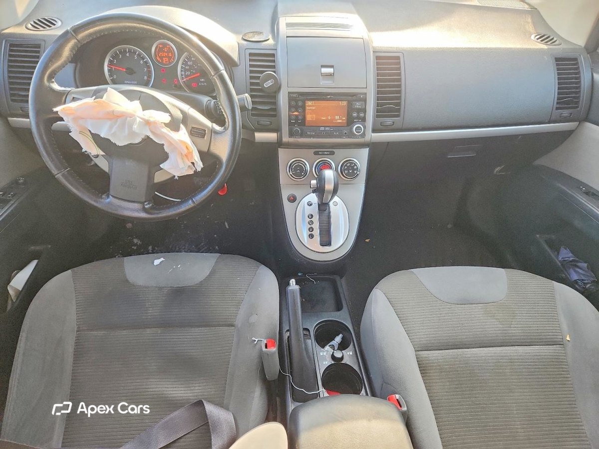 Nissan Sentra 2012