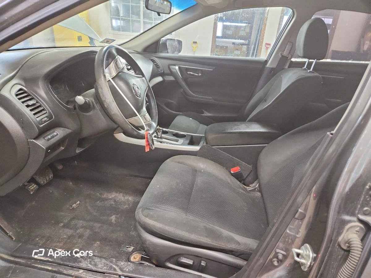 Nissan Altima 2015