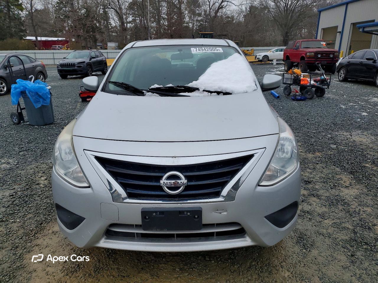 Nissan Versa 2016