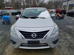 Nissan Versa 2016