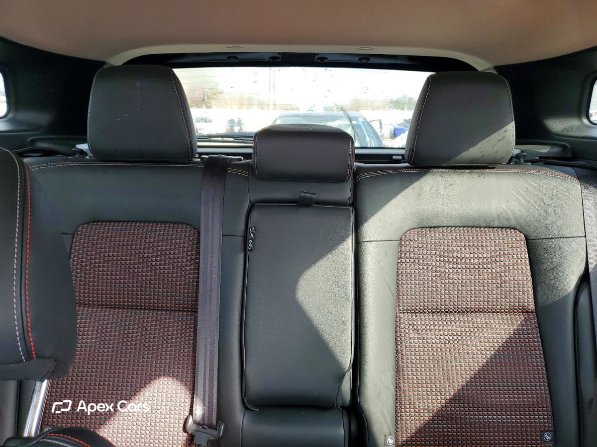 Nissan Kicks 2025