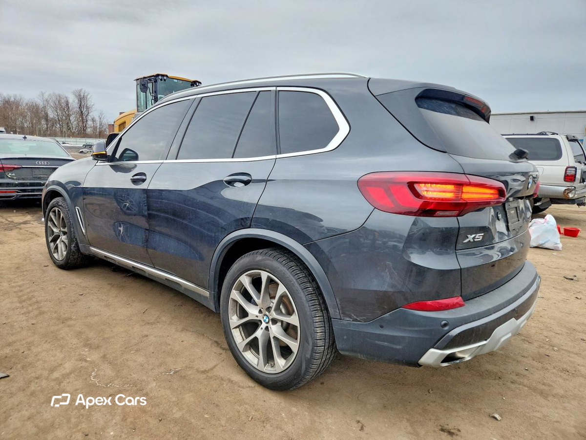 BMW X5 2023