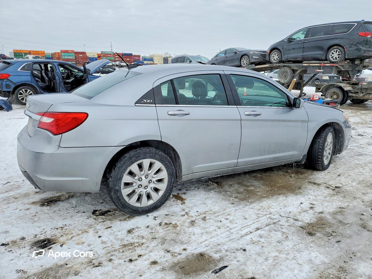 Chrysler 200 2014