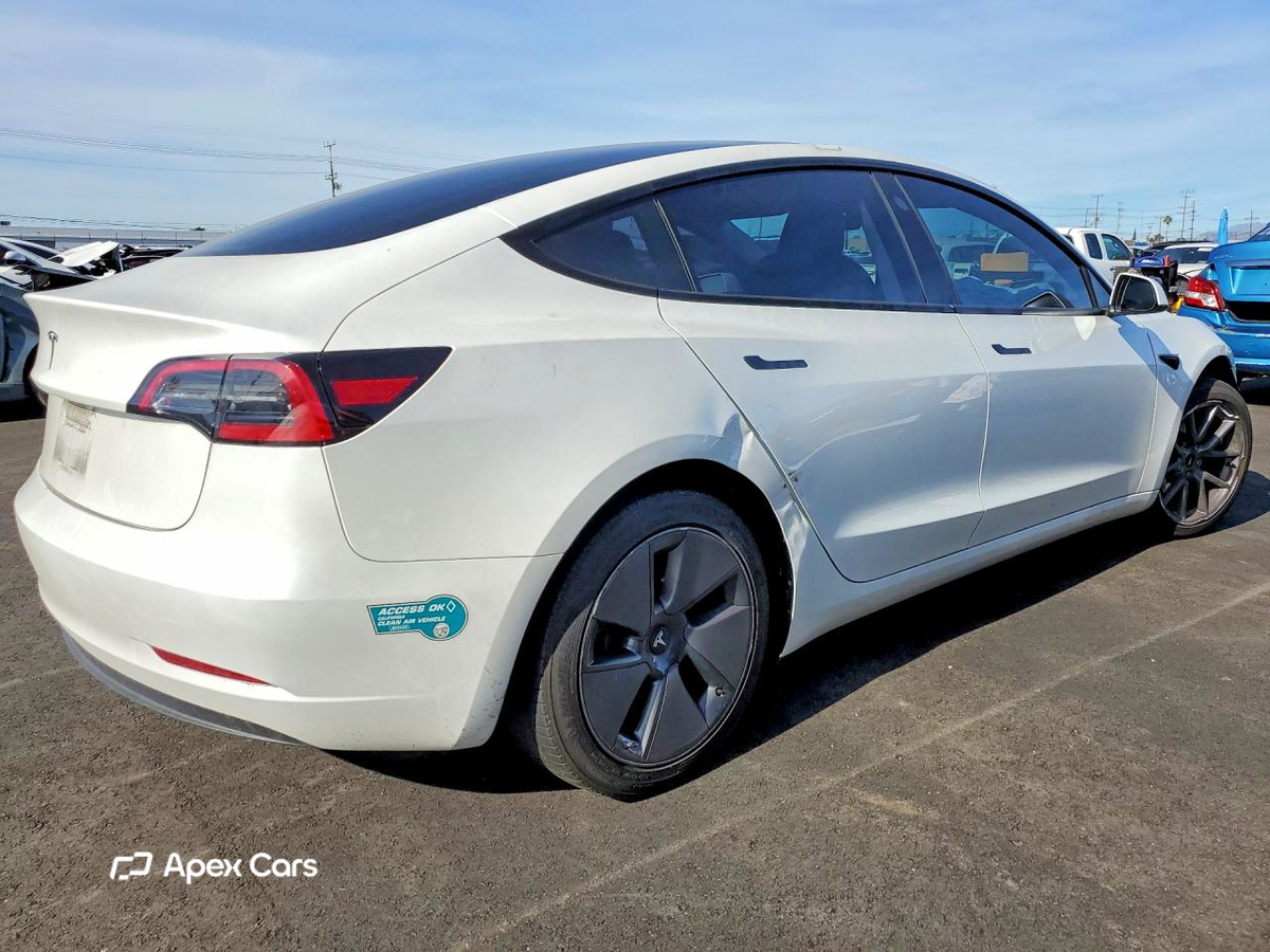 Tesla Model 3 2023