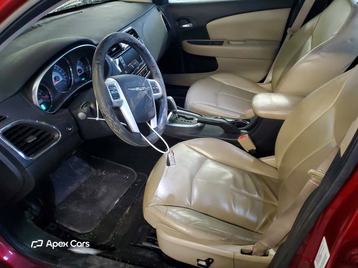 Chrysler 200 2011