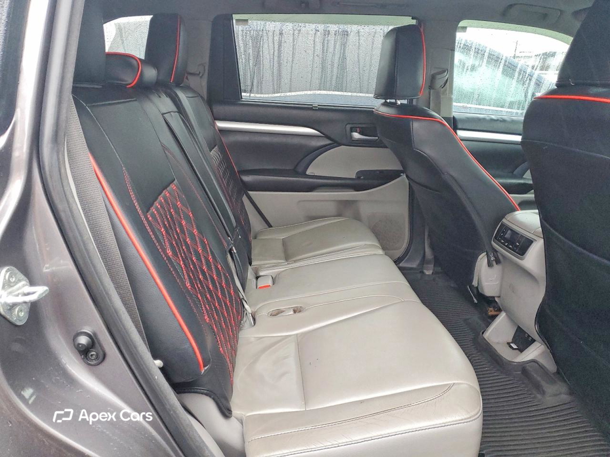 Toyota Highlander 2018