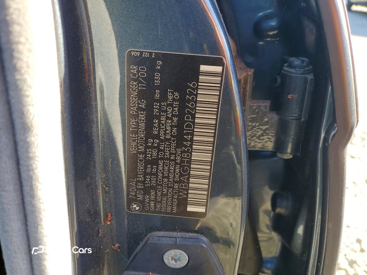 BMW Series 7 2001