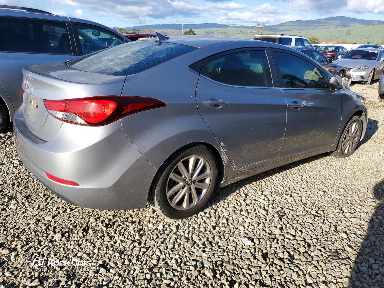 Hyundai Elantra 2015