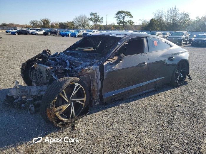 2022 Audi e-tron GT - Image 1 of 5