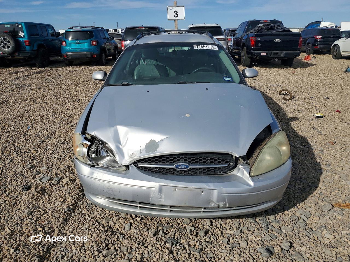 Ford Taurus 2002