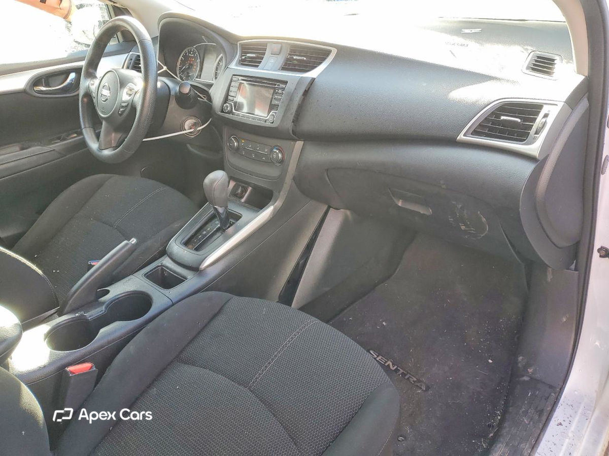 Nissan Sentra 2018
