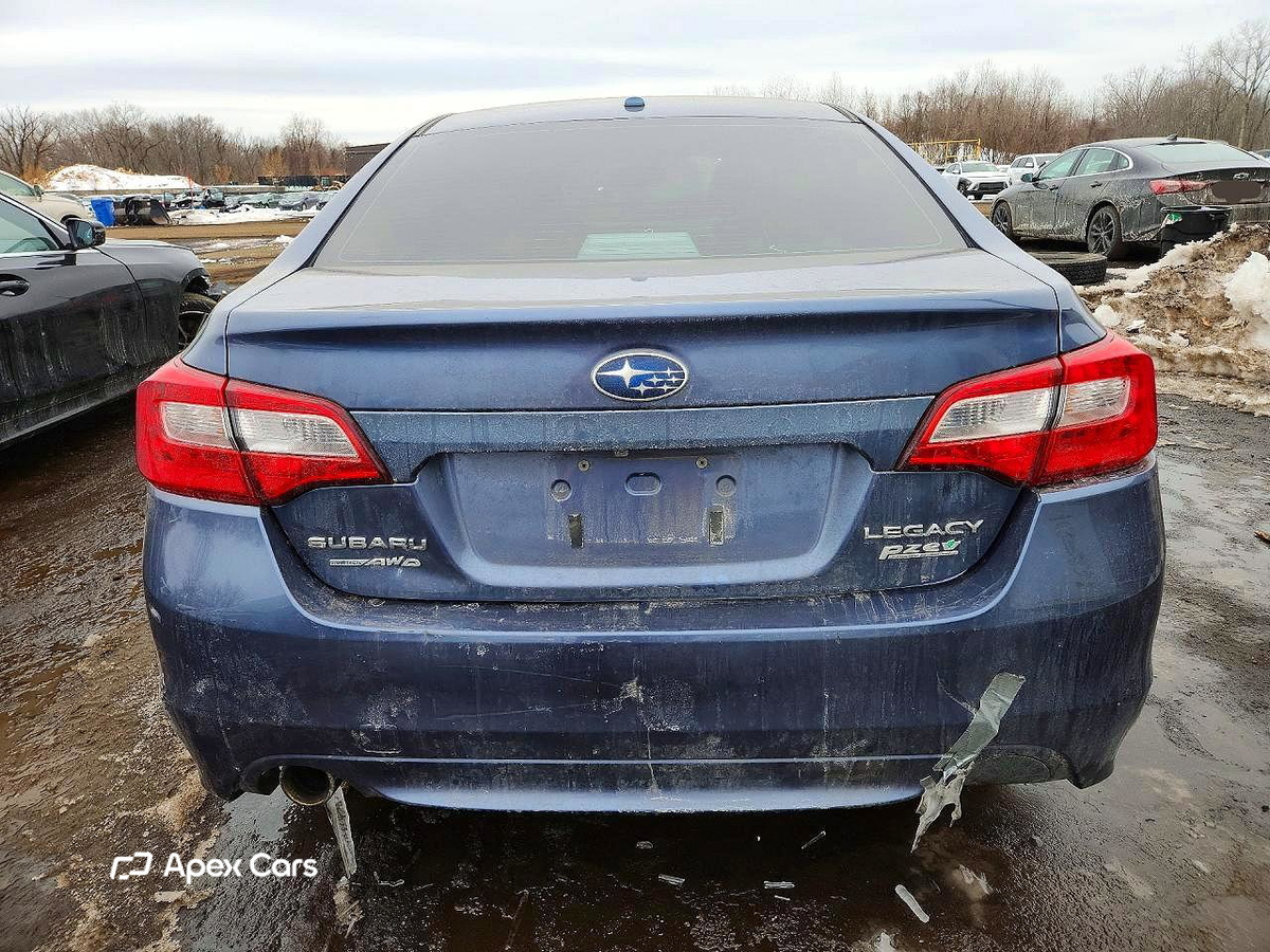 Subaru Legacy 2015