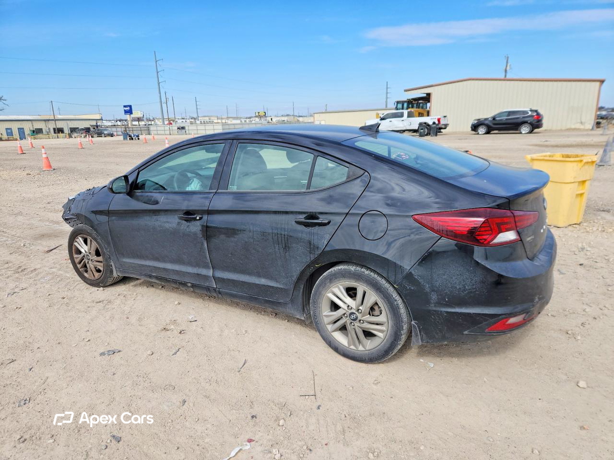 Hyundai Elantra 2020