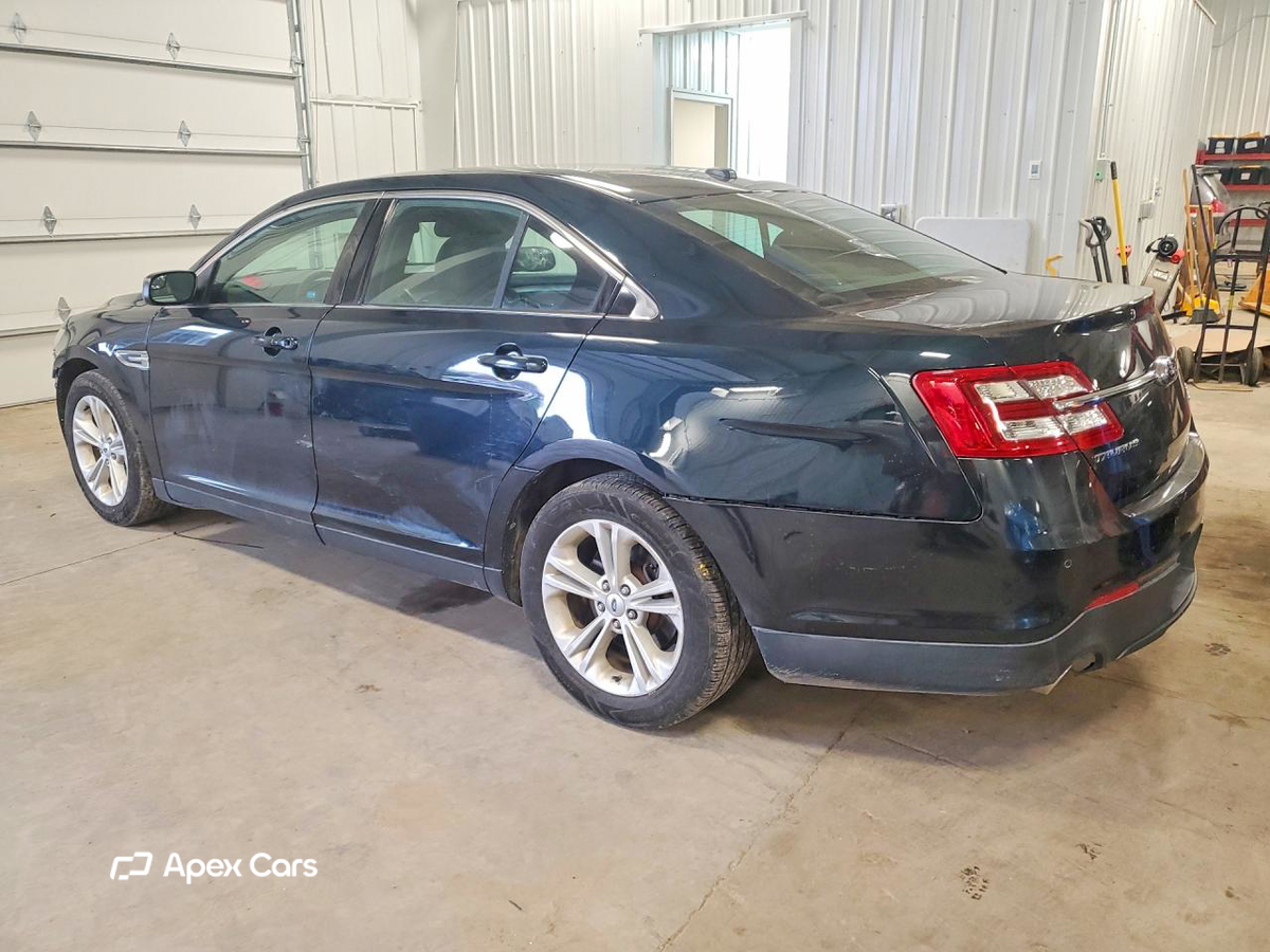 Ford Taurus 2015