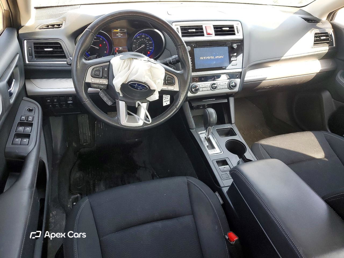 Subaru Legacy 2015