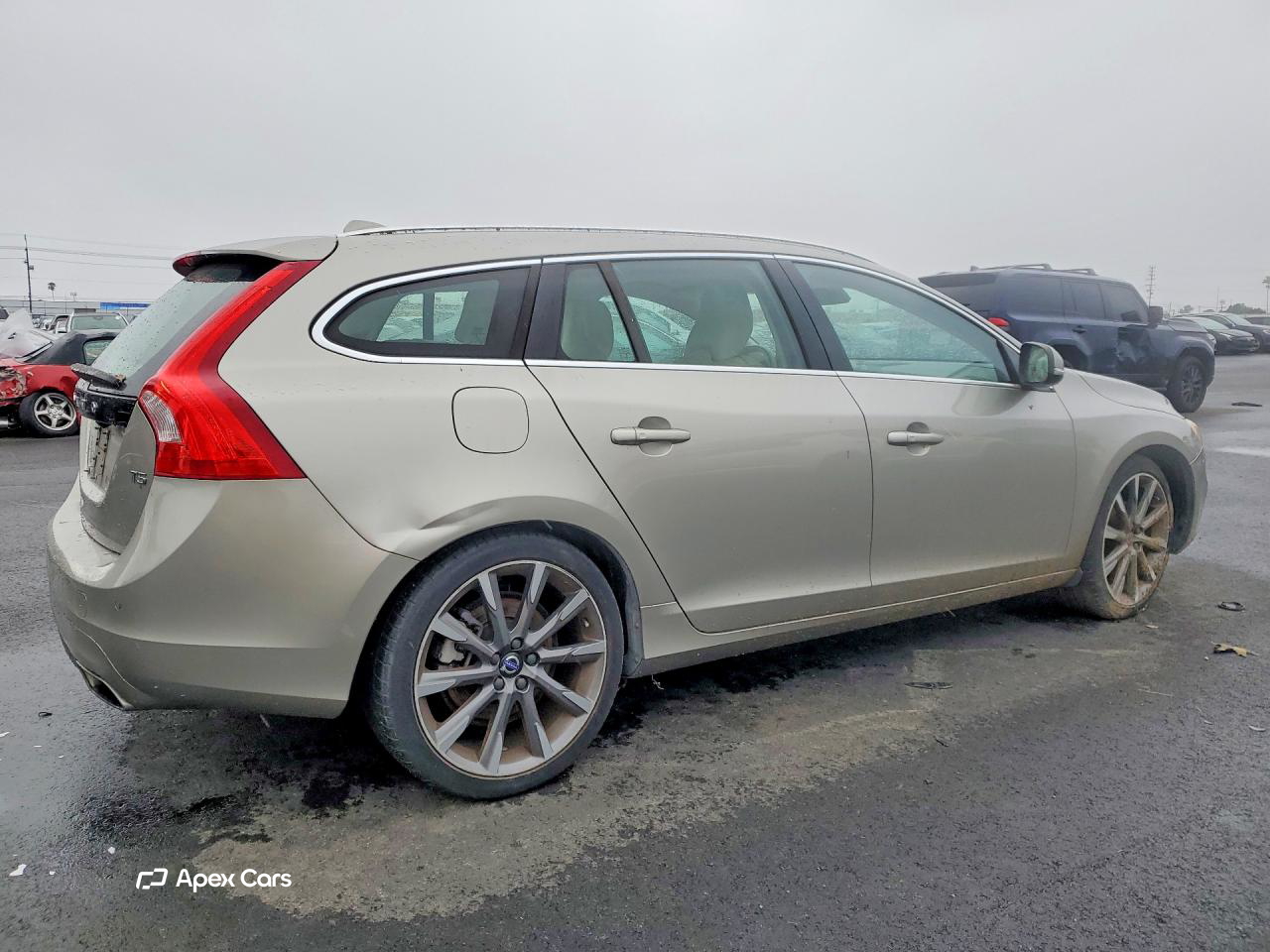 Volvo V60 2015